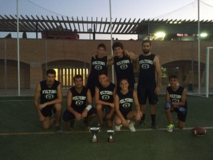 Equipo campeón del torneo y la mejor jugadora.